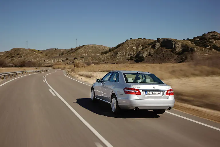 Mercedes-E350-BlueTec