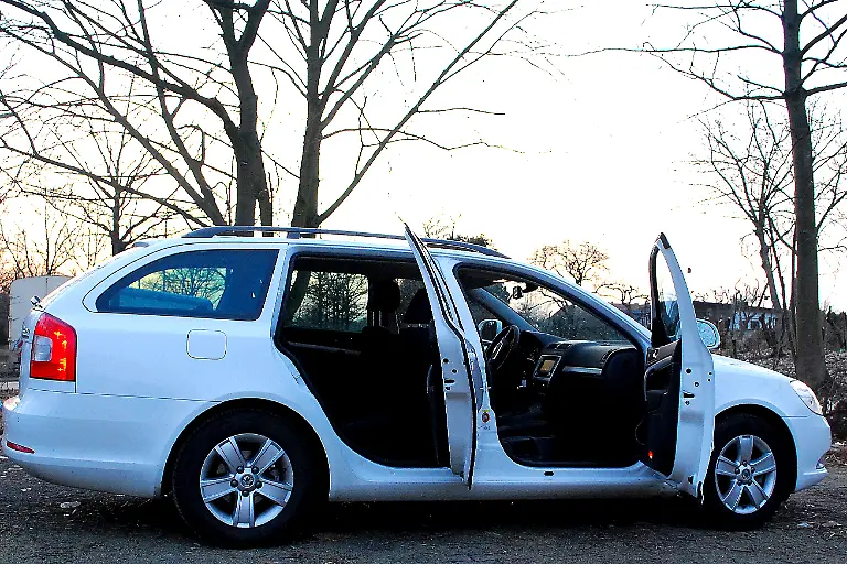 Skoda-Octavie-Green-Line-18-03-2010-18-55-56-18-03-2010-19-19-53-2010-19-19-53