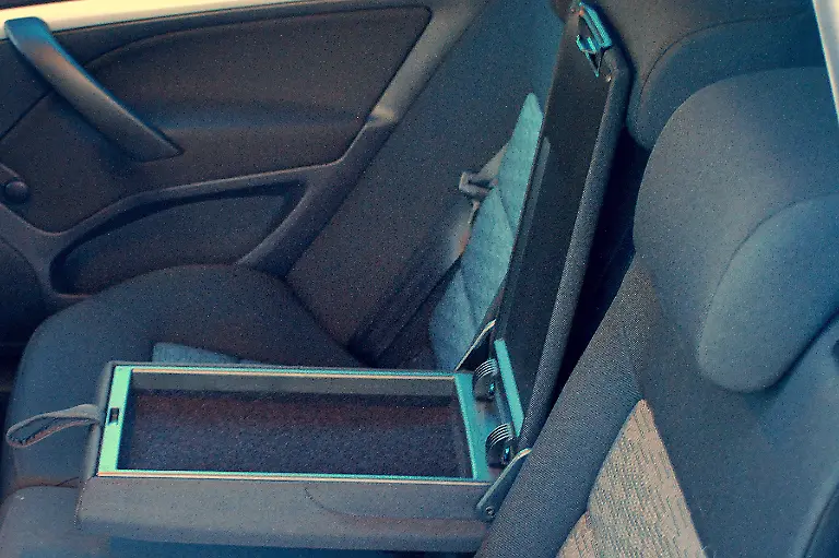 Skoda-Octavie-Green-Line-18-03-2010-18-55-56-18-03-2010-19-22-15-2010-19-22-15