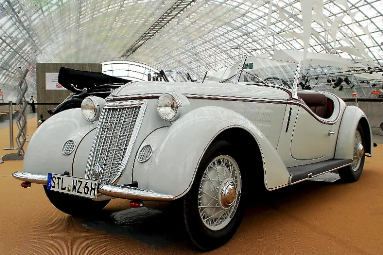 Oldtimer-AMI-2010-09-04-2010-14-51-24