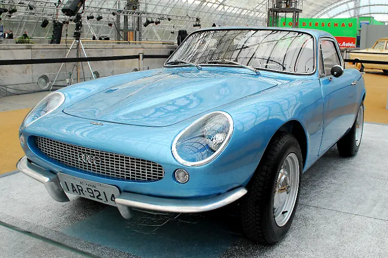 Oldtimer-AMI-2010-09-04-2010-15-00-24