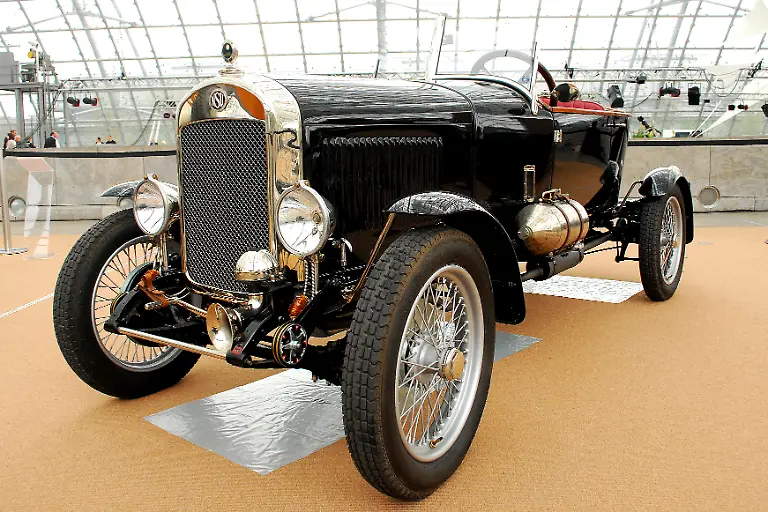 Oldtimer-AMI-2010-09-04-2010-14-45-25
