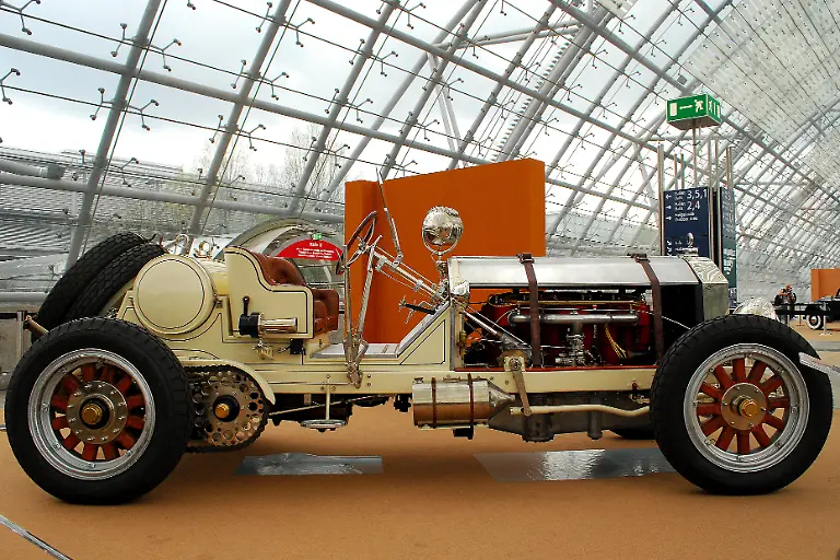 Oldtimer-AMI-2010-09-04-2010-14-44-10