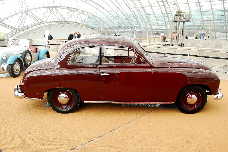 Oldtimer-AMI-2010-09-04-2010-14-31-54