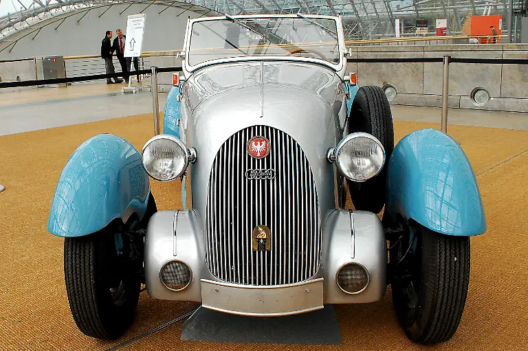 Oldtimer-AMI-2010-09-04-2010-14-31-11