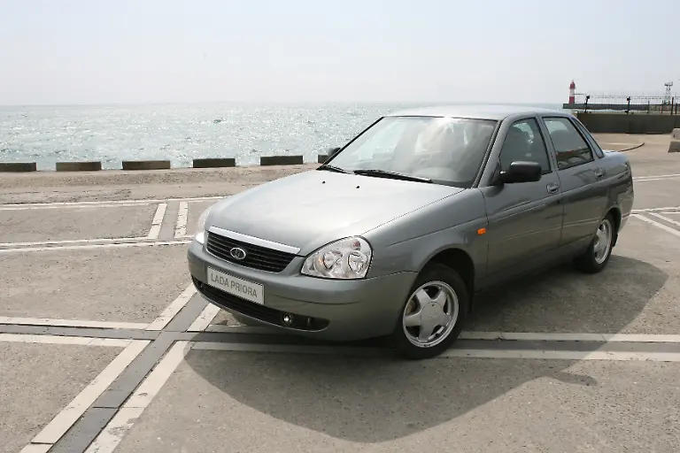 LADA-PRIORA-2170-01