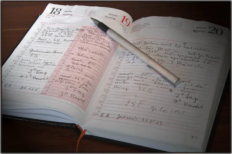 447064-R-K-B-by-Margot-Kessler-pixelio-de