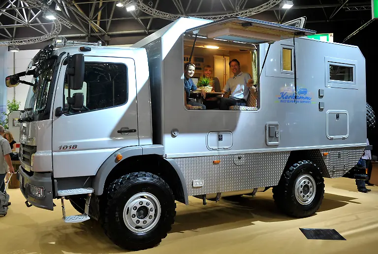 Caravan10-3957M