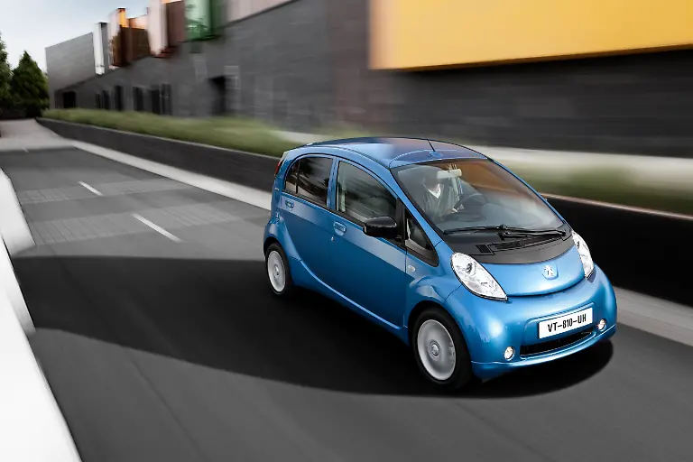 1283518291-iOn-1008WC015