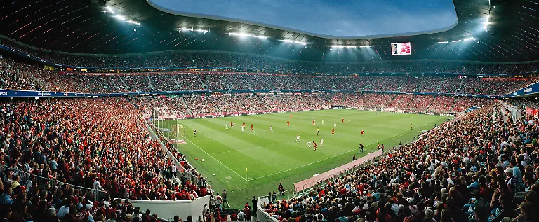 Muenchen-Allianz-2005-nik-c