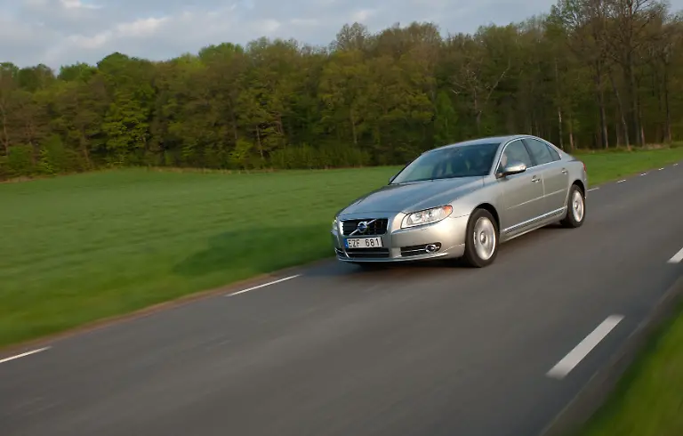 Volvo-S80-001
