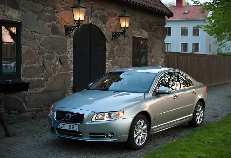 Volvo-S80-006