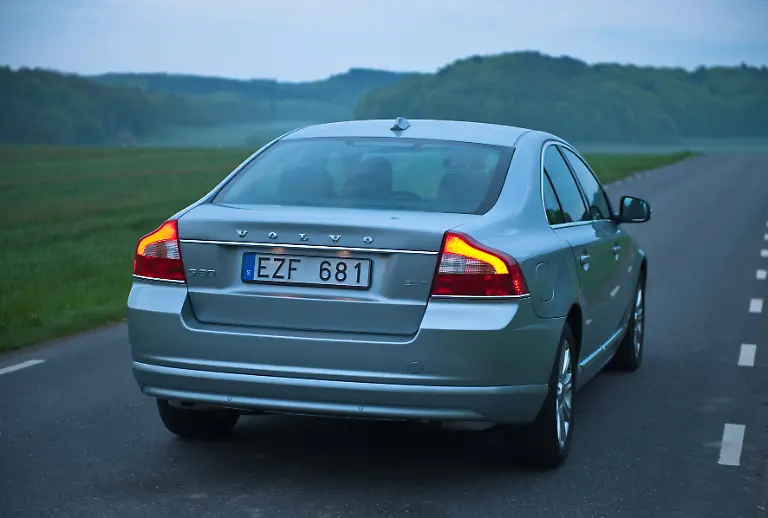 Volvo-S80-003