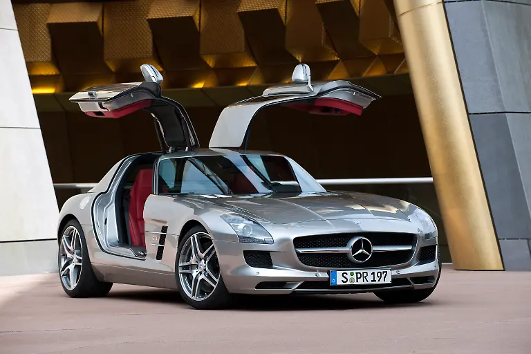 Mercedes-SLS