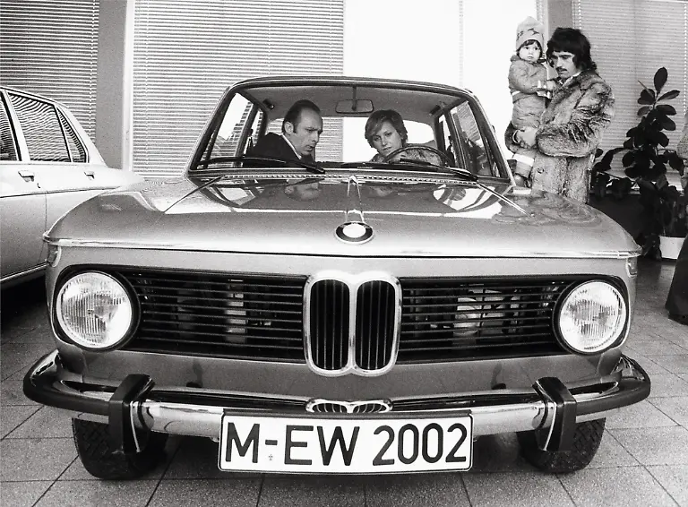 17BMW2002GerdMueller1974