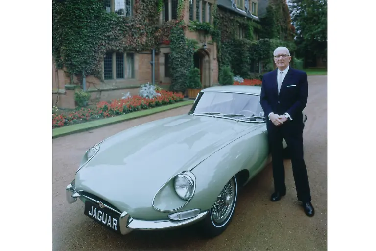 06JaguarETypeMitWilliamLyons1961