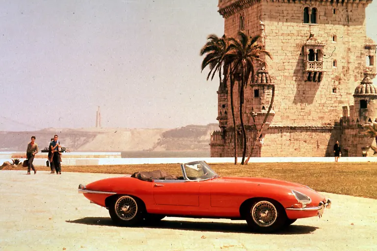 08JaguarETypeRoadster1961bis1964
