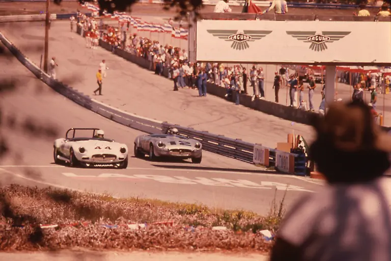 11Huffaker-EngineeringJaguarETypeMatchRace1970