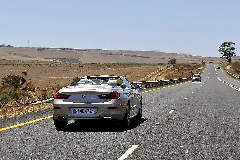 BMW-6er-Cabrio-25-01-2011-11-03-38