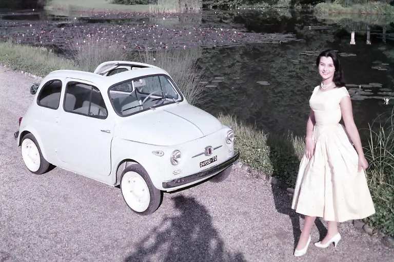 07Fiat500Ab1957