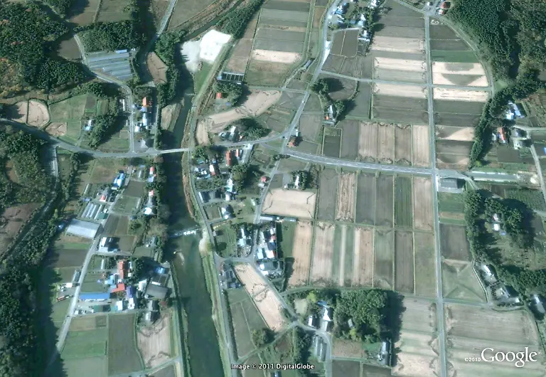 Fukushima-3-km-south-of-power-plant-2004