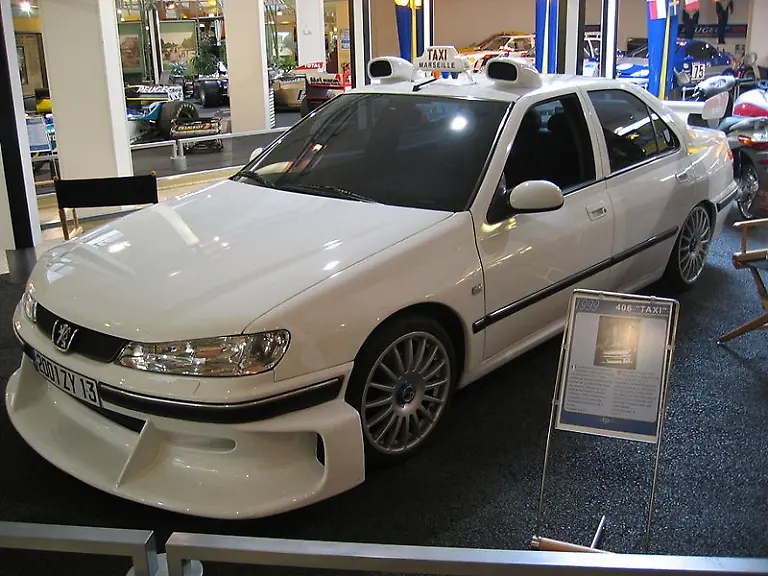 800px-Peugeot-406-taxi-3-1