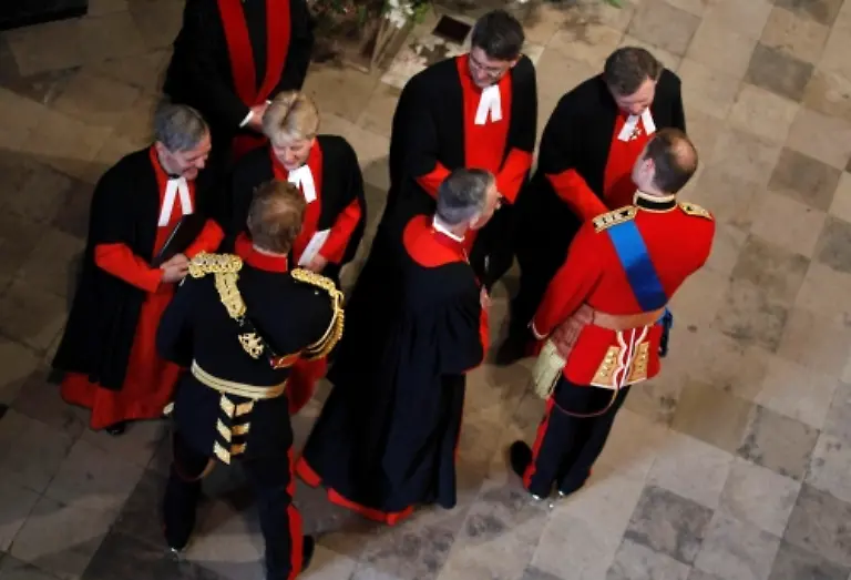 2011-04-29T093826Z-01-SAA03-RTRMDNP-3-BRITAIN-WEDDING-JPG-preview2