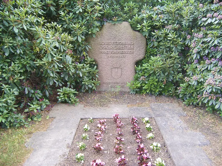 Grabstelle-Louis-Ferdinand-Prinz-von-Preussen