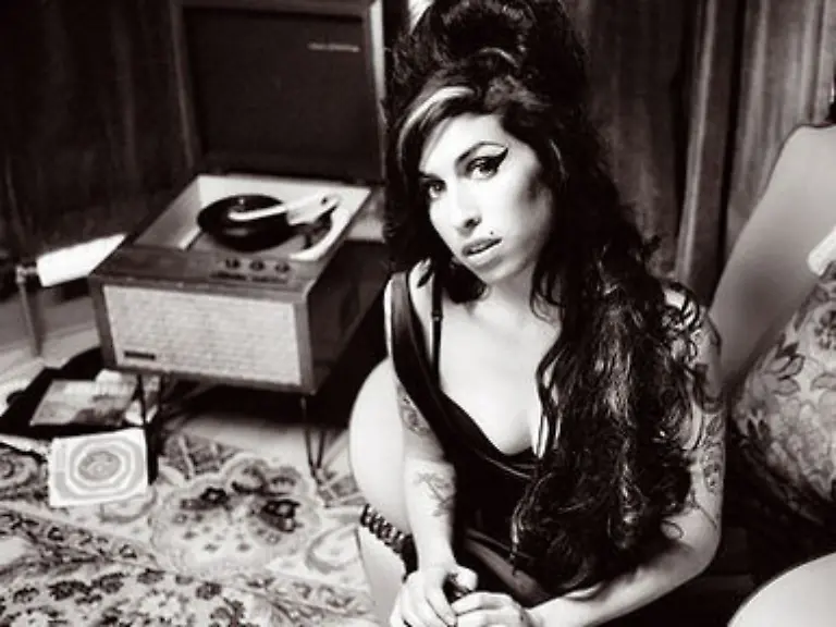 Amy-Winehouse2