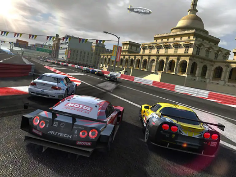 Real-Racing-2-HD-iPad