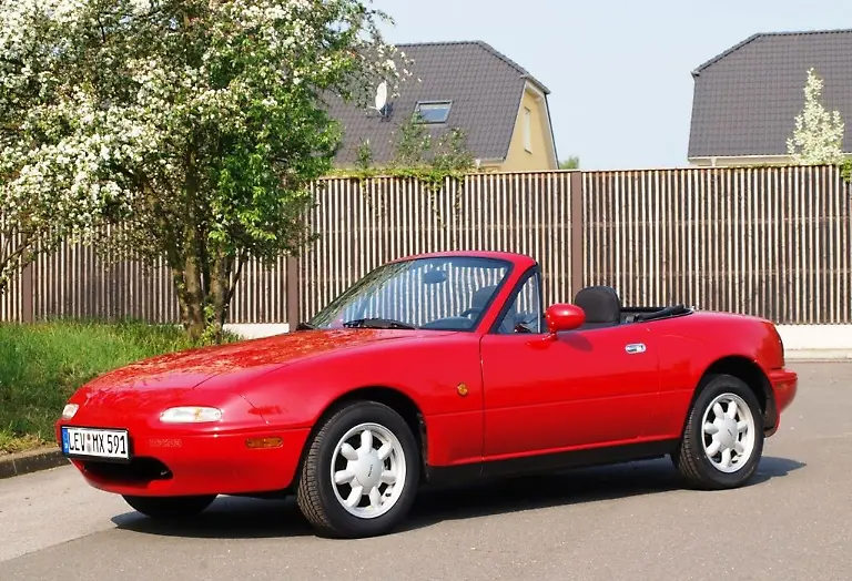 MX-5-NA-de-jpg300