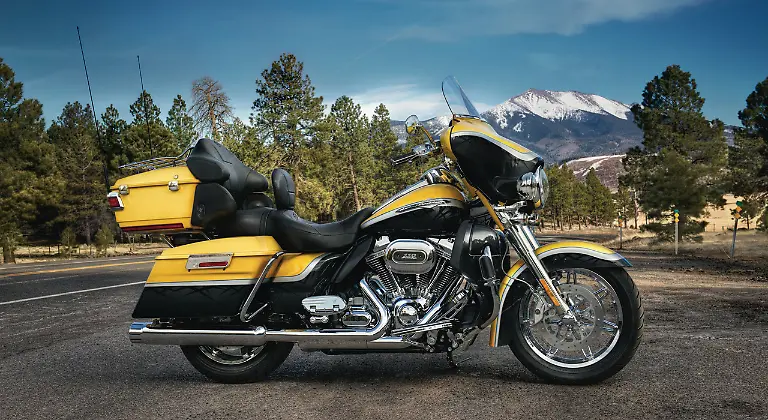 12-cvo-ultra-classic-electra-glide-bs