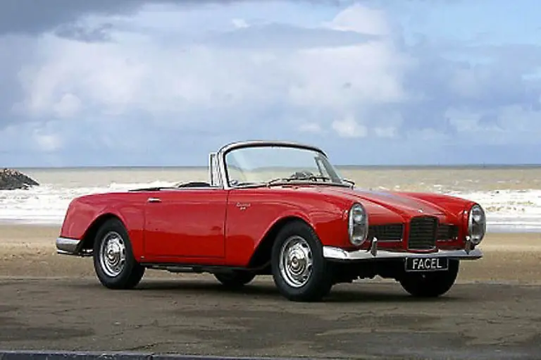 Facel-Vega-Facellia-560x373-708f39f85dd10f33