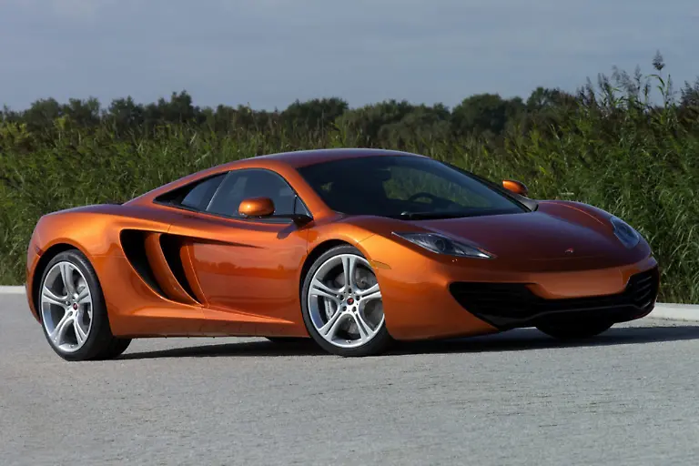 McLarenMP4-241101