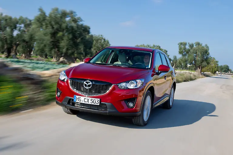 CX-5-2012-zealred-action-12-jpg300