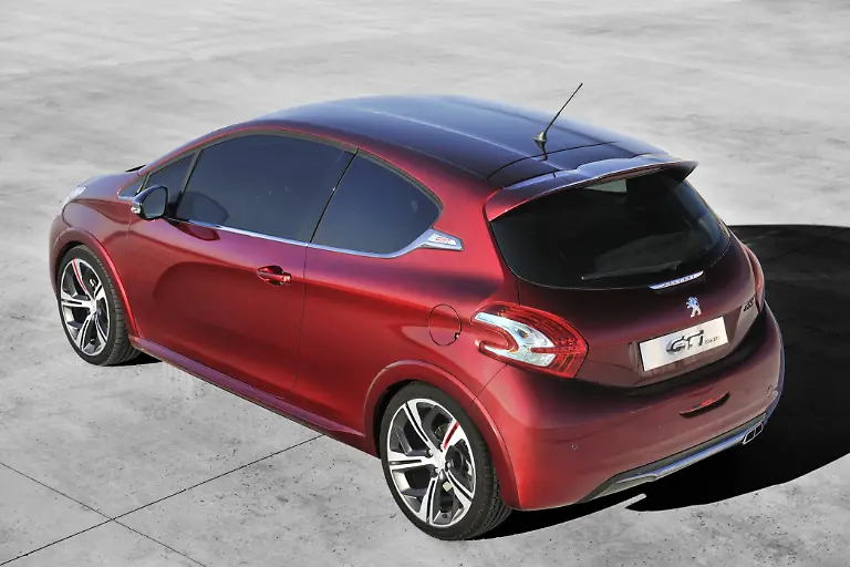 Peugeot208GTI17021202