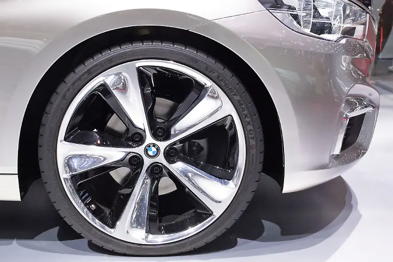 BMWActiveTourer-Hier-hat-der-Designer-eine-Turbinenschaufel-im-Sinn