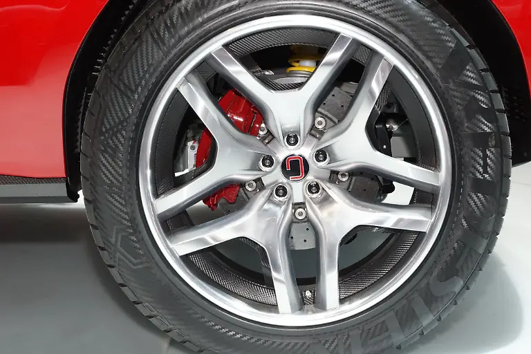 GiugiaroParcour-so-stellt-sich-Giugiaro-eine-Offroadfelge-vor