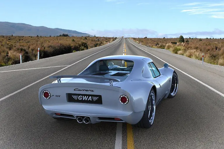 Gullwing-America-P-904-Carrera-6