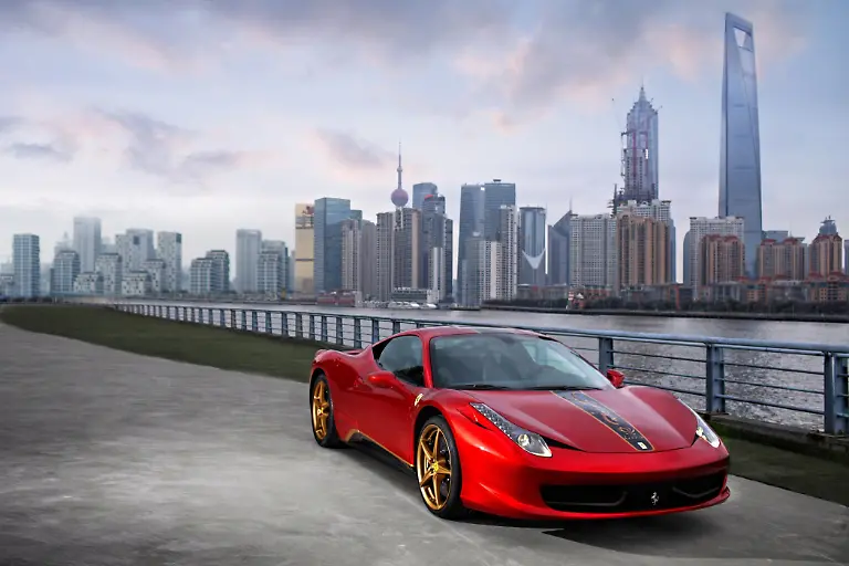 Ferrari2014041201