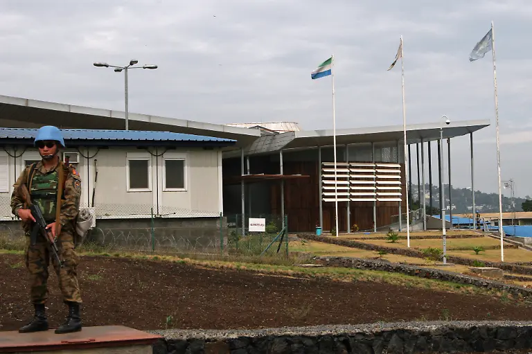 2006-sierraleonegericht