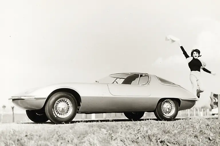 07ChevroletCorvairTestudo1963QuelleBertone