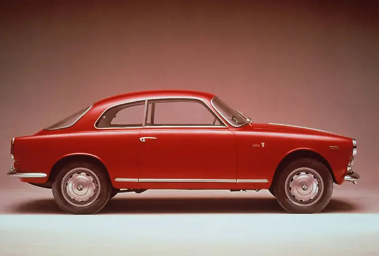 110311-AR-HB-Giulietta-01