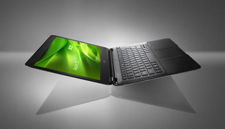 Acer-Ultrabook-Aspire-S5-04-ulv-wide-open