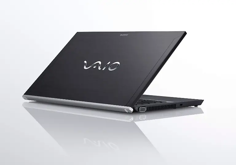 Sony-Vaio-Z-03