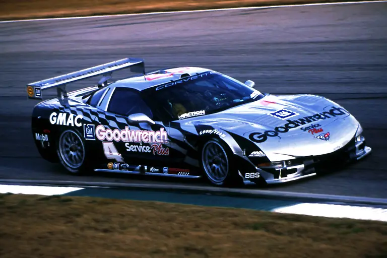 16CorvetteC5R1999
