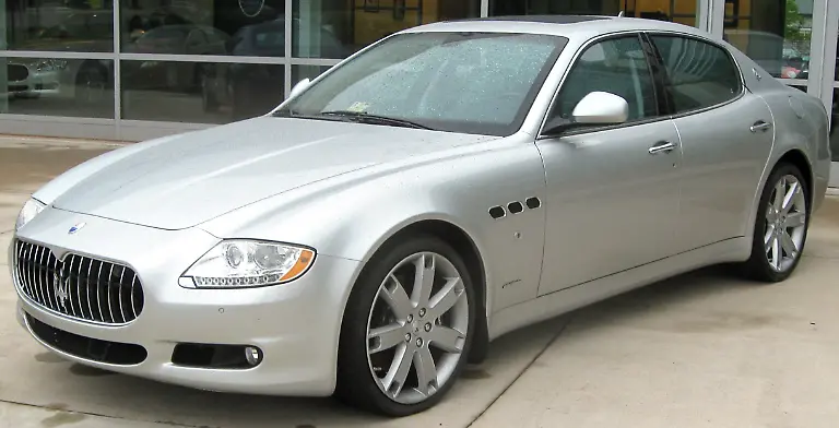 Maserati-Quattroporte-1