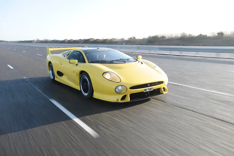 jag-xj220-20th-anniv-300112-10