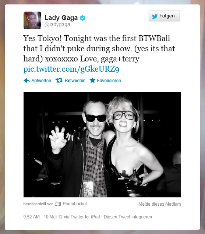 gaga-Twitter