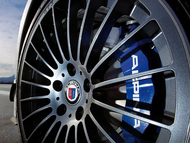 ALPINA-B3-GT3-04